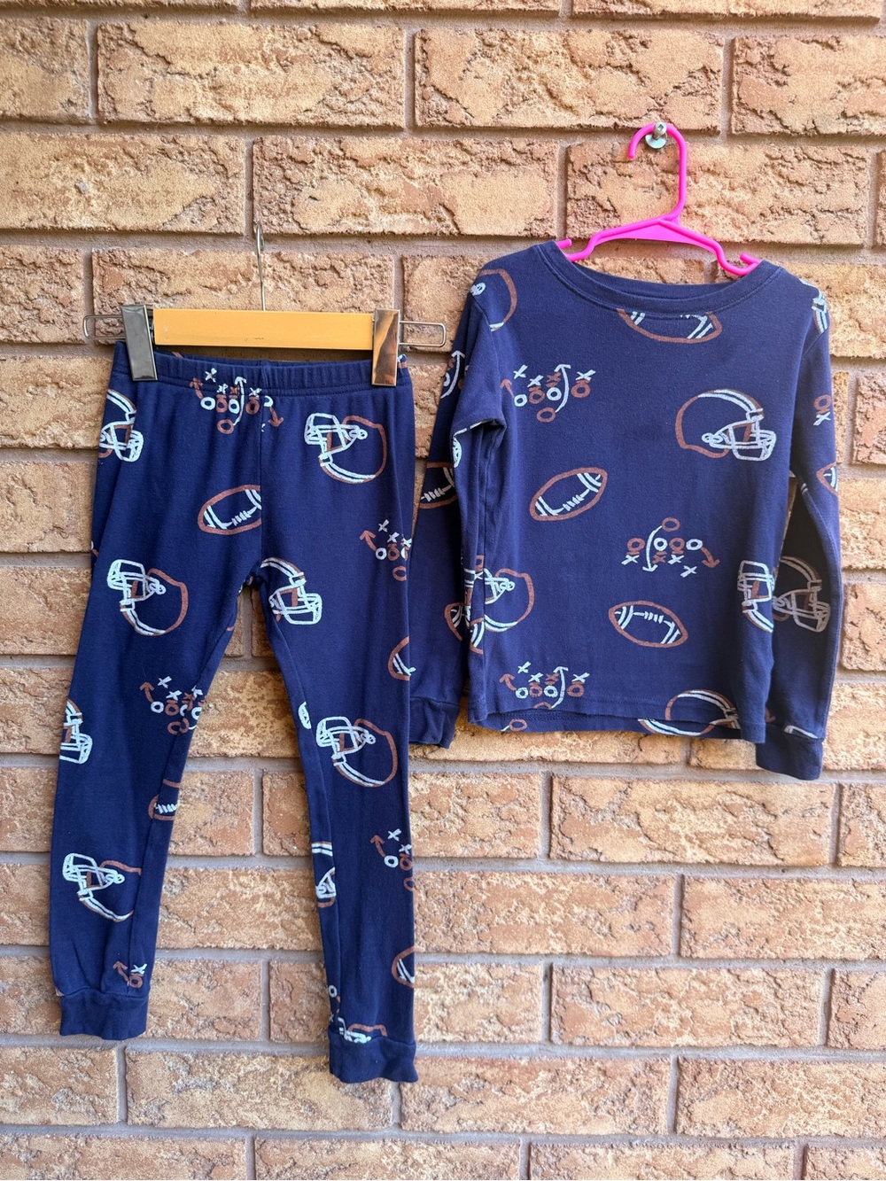 10/$25 • Carters Football Print Cotton 2 Piece Pj Set